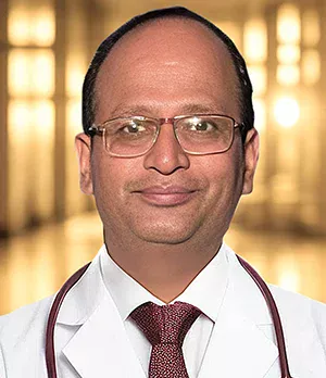 Critical Care Hospital In Jabalpur 3 Emergency medicine doctor in jabalpur dr. Abhishek jain at apollo jbp hospitals
