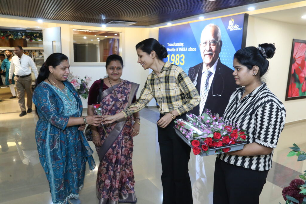 Samvaad with district m. P. Tilak sahu mahila mandal, jabalpur at apollo jbp hospitals