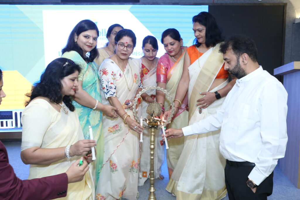 Samvaad with district m. P. Tilak sahu mahila mandal, jabalpur at apollo jbp hospitals